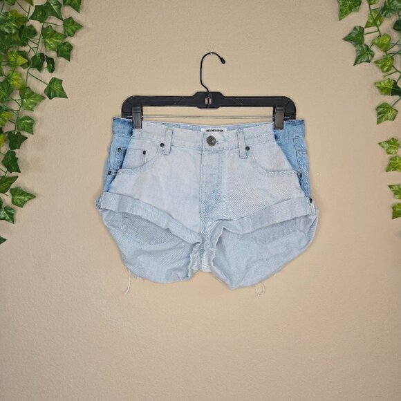 One Teaspoon Bandits Brando Light Blue Button Fly Fringe Denim Shorts Sz 27 - Picture 1 of 10